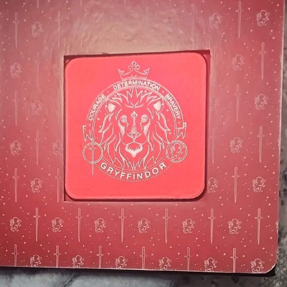 Harry Potter Hogwarts Coaster Book - Gold and Black